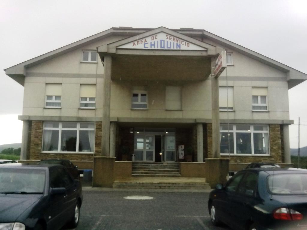 Hostal Chiquin Tapia De Casariego Exterior foto